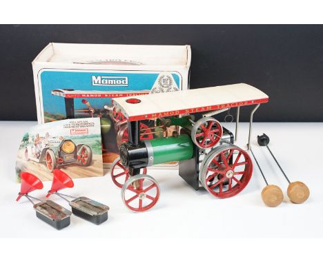 Steam Engine - Boxed Mamod TE1A Steam Tractor Steam Engine, in main body green with red spoked wheels, with 2 x steering spok