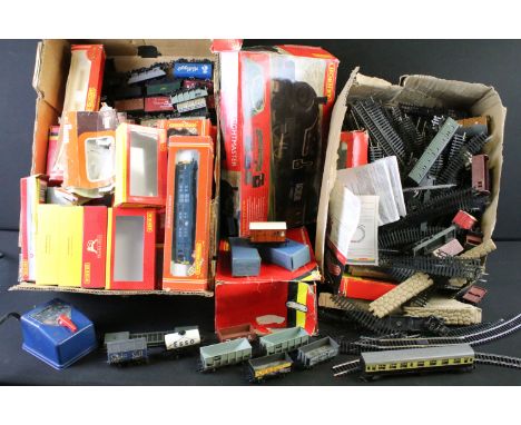 Around 54 HO / OO gauge items of rolling stock to include examples from mainly Hornby, Triang and Bachmann, etc to include 7 