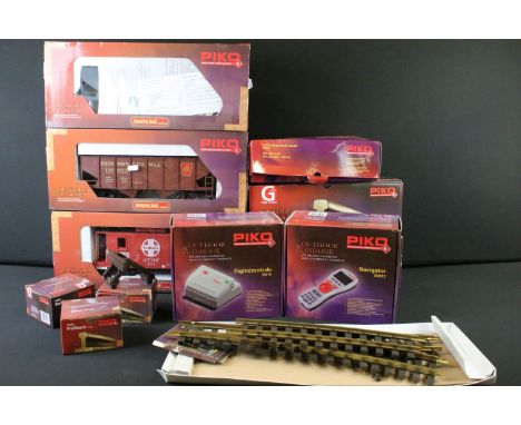 Collection of boxed Piko G scale model railway to include 3 x items of rolling stock (38816 Santa Fe Caboose, 38812 Hopper Ca