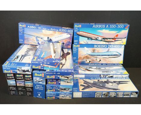 15 Boxed Revell 1/144 plastic model plane kits to include 03862 Boeing 767 300ER British Airways, 04230 Airbus A380-800, 0427