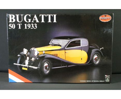 Boxed 1/8 scale Pocher Rivarossi Art. K76 Bugatti 1933 Type 50 T model kit, factory seal open, but all contents sealed and ex