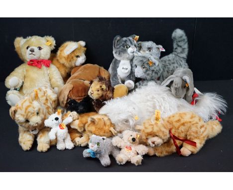 Steiff - Collection of 15 Steiff teddy bears to include 4045/35 Bobby The Boxer Dog, 074622 Mizzy, 099335 Kitty, 074578 Minka
