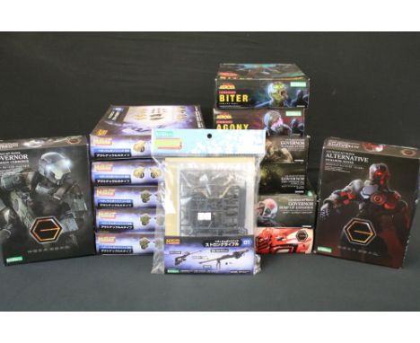 13 boxed 1/24 scale Kotobukiya End Heroes, Hexa Gear, Modelling Support Goods MSG plastic model kits to include KP254/2100 Zo