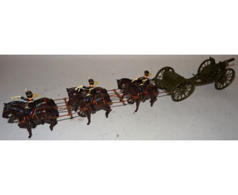 Britains set 2077, Royal Horse Artillery Gun Team at the walk, khaki finish to limber and gun, ammunition complete (VG) 1953 