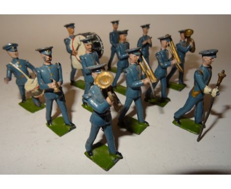 Britains set 1527 Band of the Royal Air Force (G, side drum stick missing, drum major baton loose) 1937 (12)