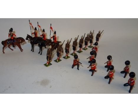  * Britains set 114, Cameron Highlanders in a later not matching Whisstock box (G-F, box G) 1948, box 1948, set 120, Coldstre
