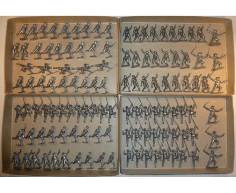  * Britains original castings First World War Infantry in gas masks in Action (E, charging and digging men most arms missing)
