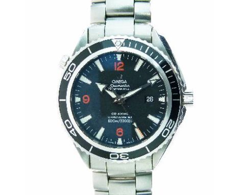 Omega - Gentleman's Planet Ocean Seamaster Profession Co-Axial Chronometer, ref: 22005100, the signed black dial having a rot