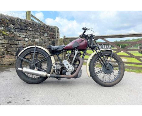 Registration No: UF 9350 Frame No: M1/1628 MOT: ExemptWonderful old rider's machineLong-term ownership over 50 yearsSome spar