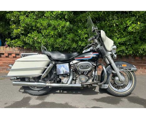 Registration No: LFM 271N Frame No: 2A34875H5 MOT: ExemptFully dressed and very original Electra Glide FLHMulti-Flex seat, tw
