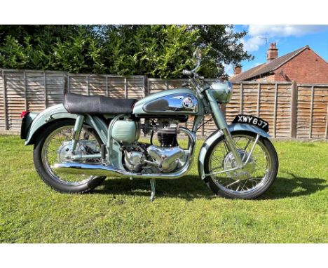 Registration No: XWY 837 Frame No: P1481402 MOT: ExemptLong-term ownershipA well-restored Norton DominatorIn wonderful polych