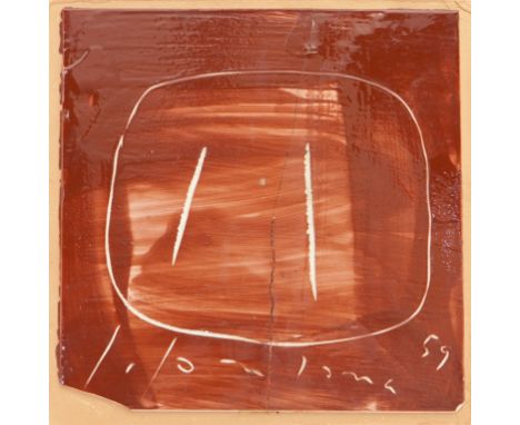 LUCIO FONTANA (1899-1968) Concetto spaziale 1959terracotta smaltata e graffita  marrone cm 19 5x19 5x0 2firmato e datatoauten