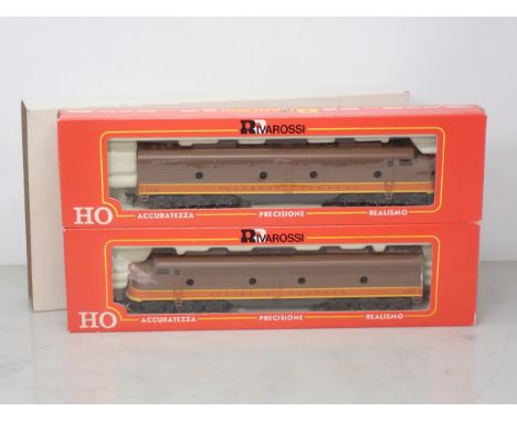 Rivarossi 1929 HO scale E-8 Illinois Central diesel Unit 