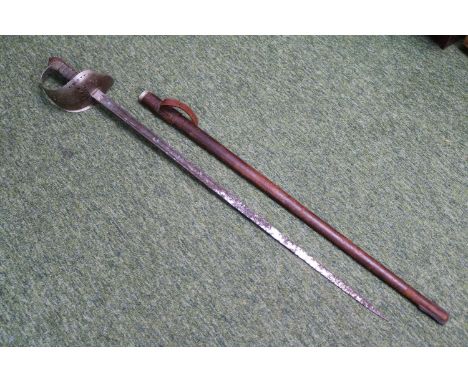 British WW1 1897 Pattern Infantry Officers Sword in Leather Scabbard. 98cm in Length 