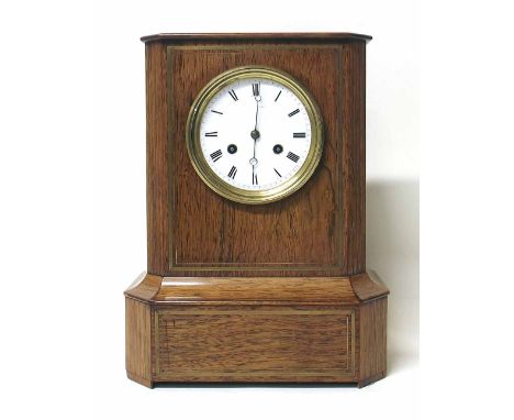 Edwardian oak and brass inlaid 8-day mantel clock. Condition report: see terms and conditions