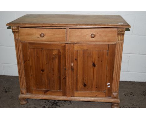 VINTAGE PINE SIDE CABINET, WIDTH APPROX 104CM