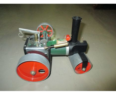 A Mamod spirit driven steam roller