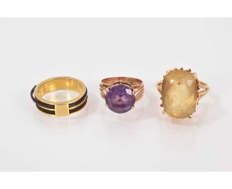 Yellow metal mounted elephant hair ring, size N, Middle-Eastern gold faux alexandrite ring in four claw setting with pieced r