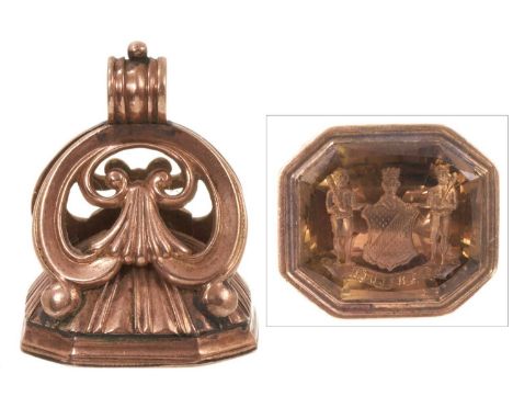 Regency gold seal with a finely carved intaglio quartz armorial and motto 'Be Faithful', in a rose gold mount, 30mm.Excellent