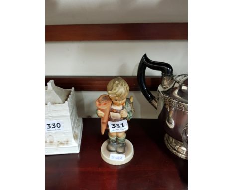 VINTAGE HUMMEL FIGURE 