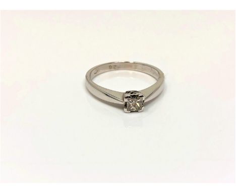 An 18ct white gold princess cut diamond solitaire ring, approx. 0.25 carat, size M CONDITION REPORT: 3.1g