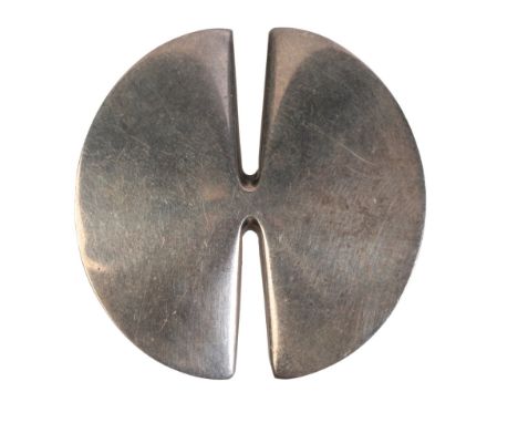 NANNA DITZEL FOR GEORG JENSEN: A MODERNIST BROOCH - MODEL 337Bin Danish silver, of stylised circular form with pinched sides,