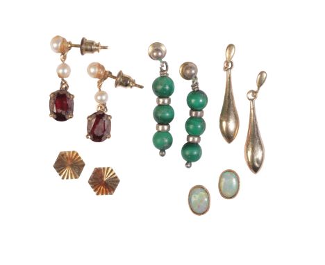 A COLLECTION OF GOLD AND GEM-SET EARRINGSincluding a pair of garnet and pearl drop earrings in 9ct gold, each comprising a pe