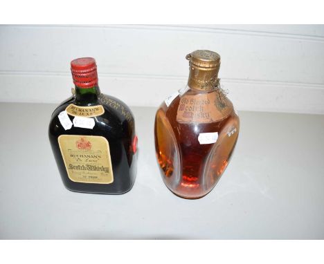 BOTTLE OF BUCHANANS DELUXE SCOTCH WHISKEY TOGETHER WITH A BOTTLE OF HAIG DIMPLE WHISKEY (2)
