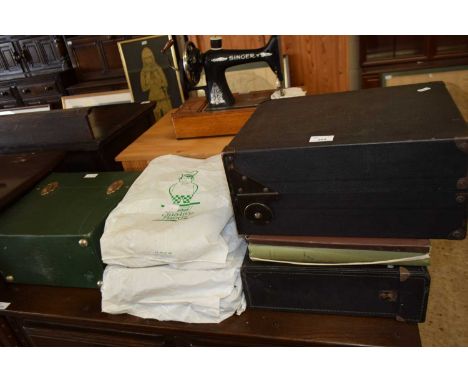VINTAGE DECCA RECORD PLAYER AND QUANTITY OF VARIOUS 78 RPM RECORDS