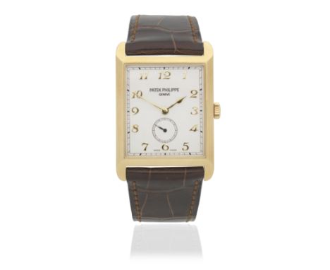 Patek Philippe. An 18K gold manual wind wristwatchModel: GondoloReference: 5109Date: Circa 1993Movement: 18-jewel Cal.215 man