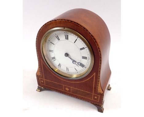 An Edwardian mahogany inlaid mantel clock with Swiss movement, 17cm tall 