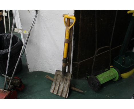 Small bundle of garden tools - spade and fork etc