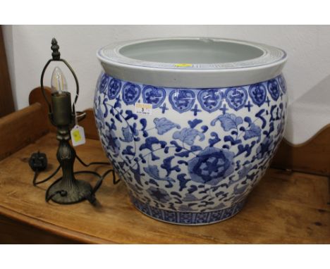 Large blue and white jardiniere, 41 cm diameter, height 35 cm and a lamp