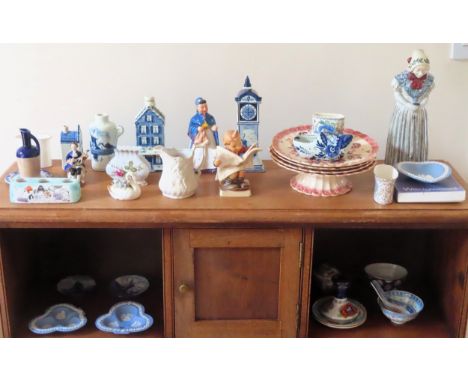 Sundry ceramics including Delft, Wedgwood, Port Meirion, Hummel, Mini Pussers Rum decanter etc All in used condition