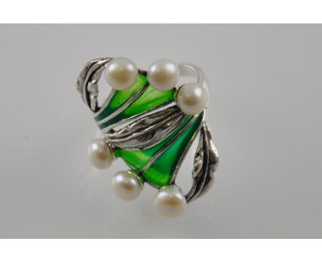 A silver freshwater pearl and enamel ring 