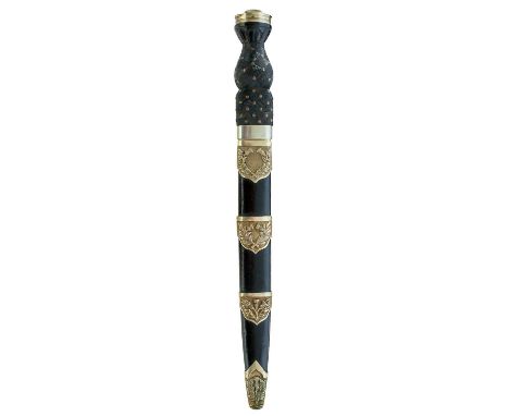 30cm blade etched with a panel of scrolling foliage and thistles on either side, regulation white metal mounted hilt, the pom