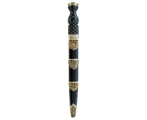 30cm blade etched with a panel of scrolling foliage and thistles on either side, regulation white metal mounted hilt, the pom