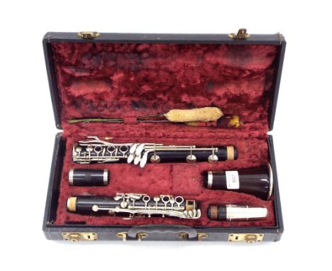 Selmer Centered Tone clarinet, no. R6133, case