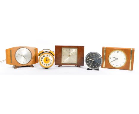 Metamex &amp; Westclox - A collection of mid 20th century mantel and alarm clocks to include a Westclox Big Ben Repeater, a W