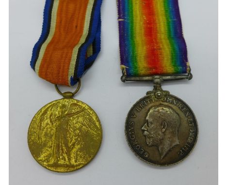 A pair of WWI medals to 25734 Pte. W. Mail, Somerset Light Infantry