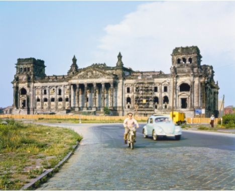 Darchinger, Josef Heinrich. Wirtschaftswunder. Deutschland nach dem Krieg, 1952-1967. Mit signierter und nummerierter Origina
