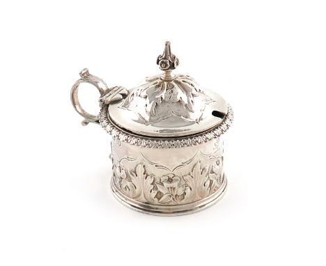 A William IV silver mustard pot, by Charles Fox, London 1835, circular form, embossed and chased acanthus leaf decoration, le