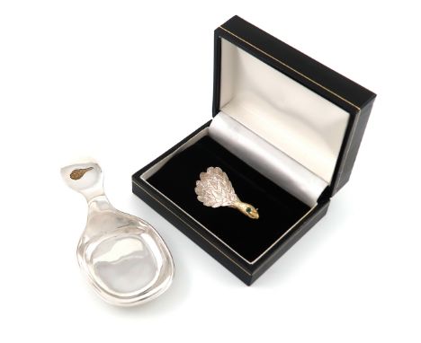 The Caddy Spoon Collectors Club, a modern commemorative Millennium silver caddy spoon,by Gerald Benney, London 2000, also num