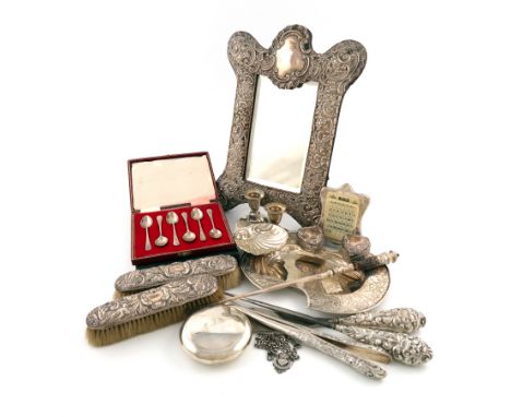 A mixed lot of silver items,various dates and makers,comprising: a mirror, Chester 1898, a shell butter dish, a calendar, a s