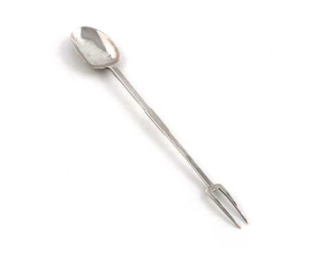 A Charles II silver sucket fork and spoon, by Thomas Allen, London 1683, the oval bowl with a plain rat-tail, the fork with t