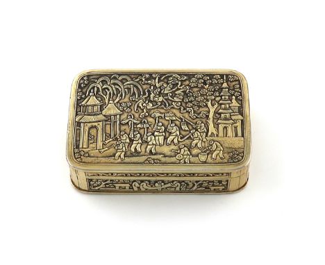 An early-19th century Chinese Export silver-gilt snuff box, with the WE, WF, WC mark, Canton circa 1820, rectangular form, ch