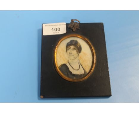 AN EARLY 19TH CENTURY FRAMED MINIATURE PORTRAIT OF A LADY