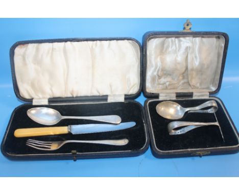 A CASED HALLMARKED SILVER CHRISTENING SET TOGETHER WITH A CHILD'S KNIFE, FORK AND SPOON SET