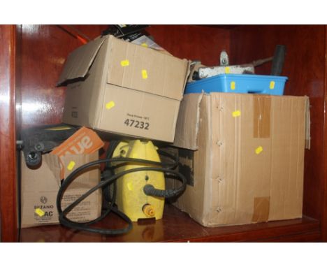 A QUANTITY OF ASSORTED TOOLS 