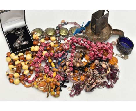 A SMALL SELECTION OF SILVER ITEMS AND COSTUME BEAD JEWELLERY, to include an AF silver matchstick box holder/ashtray, missing 